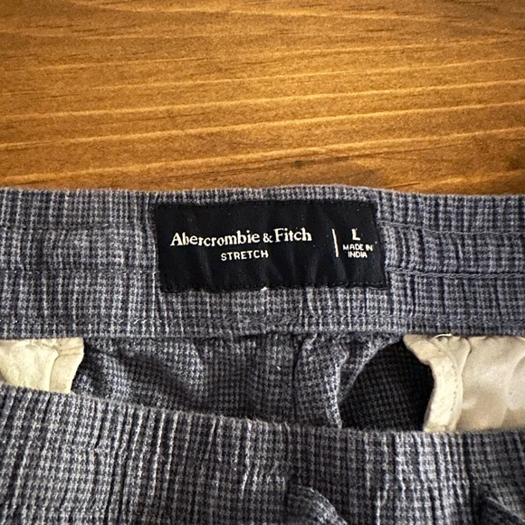 Abercrombie and Fitch Summer Shorts - Picture 2 of 2